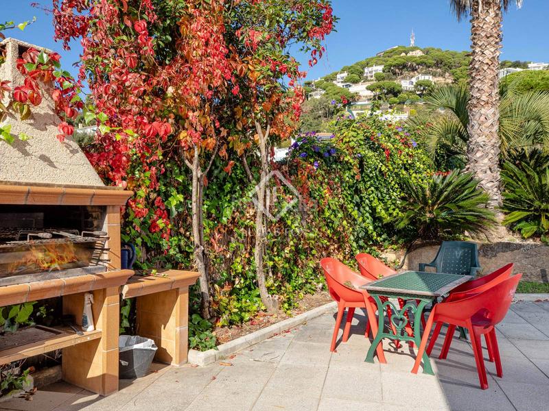 Foto 2c7ed020-686e-422f-af21-4e030b613f8f. Chalet mit heizung parking pool in Roca Grossa Lloret de Mar