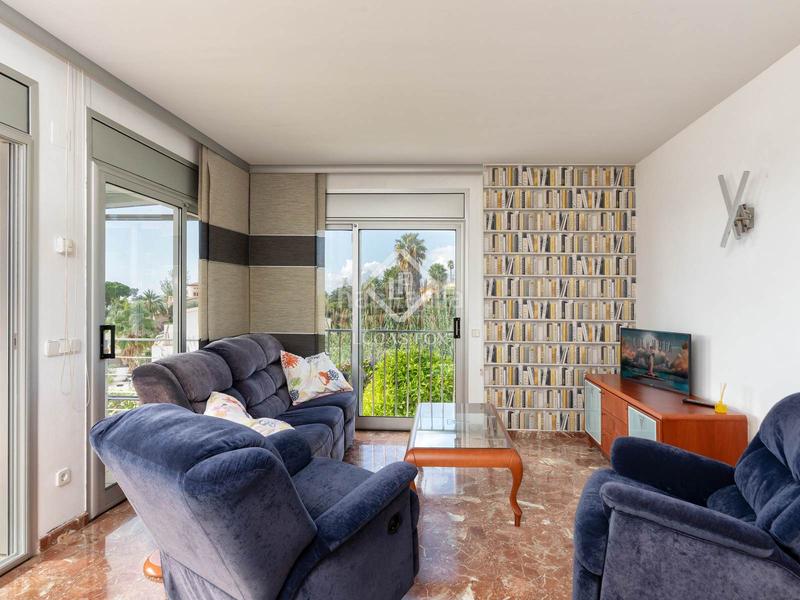 Foto cb87043b-1ac2-4d0d-baa4-f1bc9d86ecd1. Chalet mit heizung parking pool in Roca Grossa Lloret de Mar