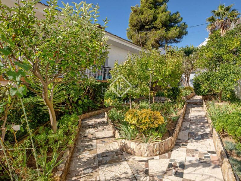 Foto 56cd5fcc-dbaf-4e94-8961-76acf904b066. Chalet with heating pool in Roca Grossa Lloret de Mar