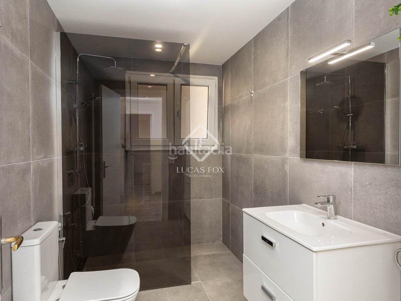 Foto 629369f0-d9c6-4c47-8c49-caea0578bc8c. Chalet with heating pool in Roca Grossa Lloret de Mar