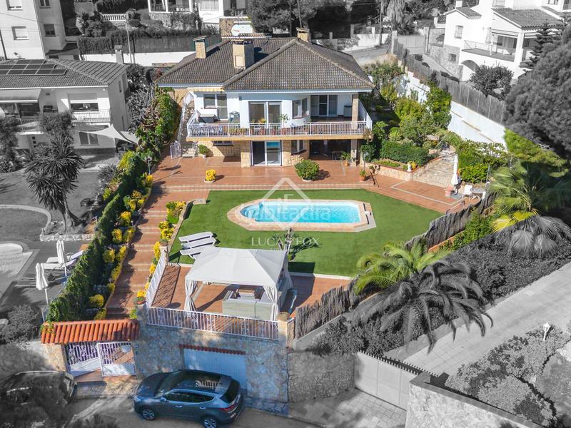 Foto 66a0c0a1-37fe-4246-a0fe-1d870fa58c15. Chalet with heating pool in Roca Grossa Lloret de Mar