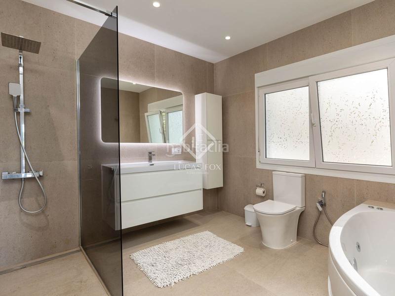 Foto c7bf9c08-2e18-438b-a4ac-4b24b16b2d86. Chalet with heating pool in Roca Grossa Lloret de Mar