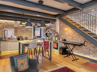 Attique à Centre-Barri Vell. Ático en excelentes condiciones de 2 dormitorios con 45m terraza