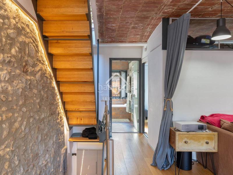 Foto f5fee4fc-0209-4631-abec-f74ae5ad0380. Àtic amb calefacció a Centre-Barri Vell Girona