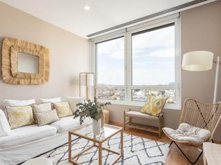 Location Appartement à Les Roquetes. En alquiler piso en diagonal mar, en excelentes condiciones y co