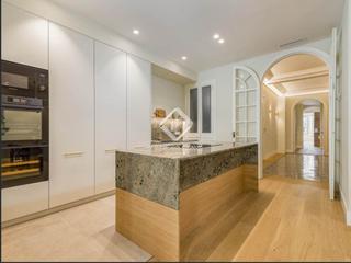 Àtic a Dreta de l´Eixample. Ático en excelentes condiciones de 3 dormitorios con 20m terraza