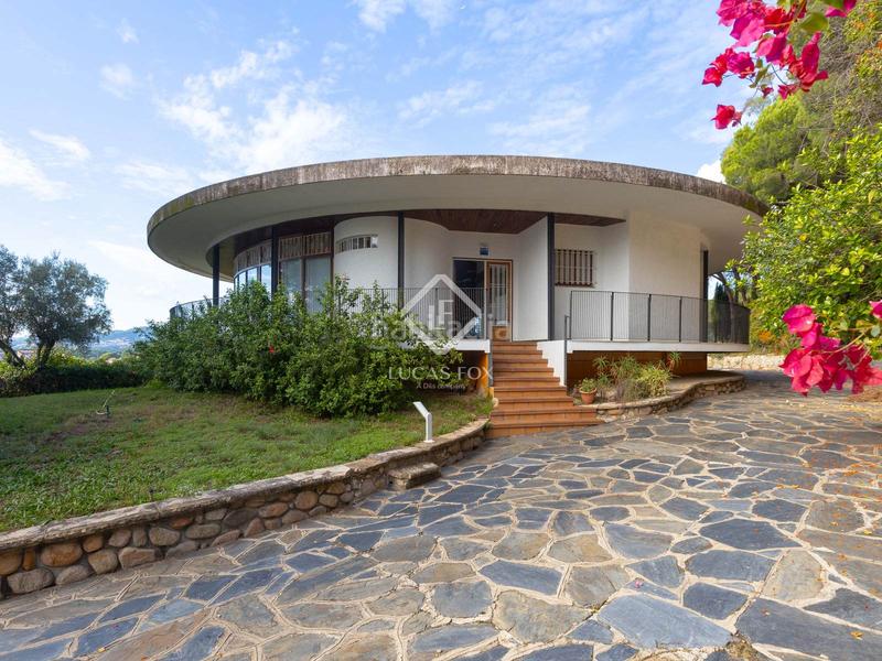 Foto 04041301-7843-49a7-8fe7-3506b29a6a12. Chalet con riscaldamento parcheggio piscina in Urbanitzacions Sant Pol de Mar