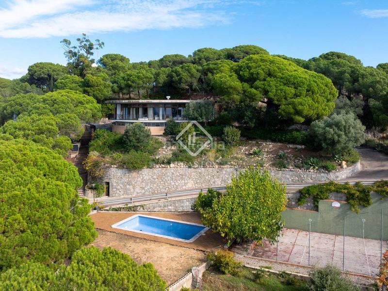 Foto e9bf8ef9-0919-4bda-a220-975e2cd2c577. Chalet con riscaldamento parcheggio piscina in Urbanitzacions Sant Pol de Mar