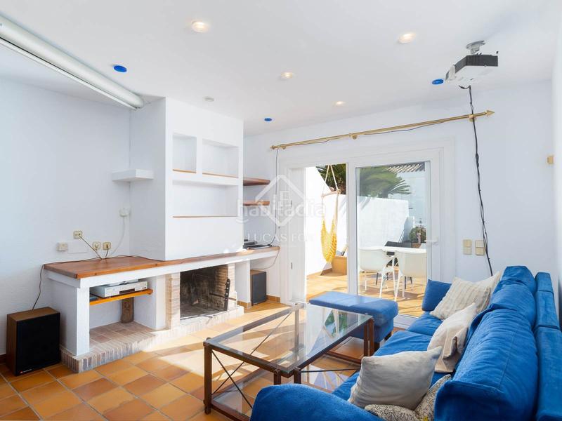 Foto 63035ce2-d175-417b-81ef-c4d6404ee45c. Chalet con riscaldamento parcheggio piscina in Urbanitzacions Sant Pol de Mar