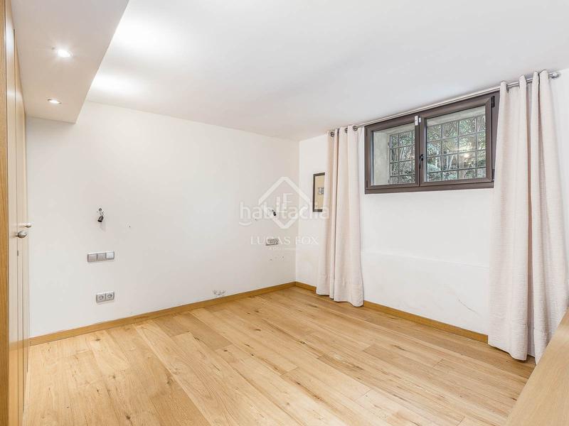 Foto 592f8ddc-e633-49f6-8eca-05085f88036c. Chalet con riscaldamento parcheggio piscina in Vallvidrera - Tibidabo - Les Planes Barcelona