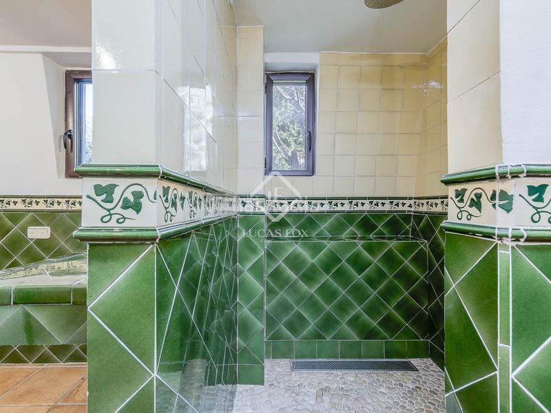 Foto e92ed6f6-3f14-44ce-9b89-db7fc62278f8. Chalet con riscaldamento parcheggio piscina in Vallvidrera - Tibidabo - Les Planes Barcelona