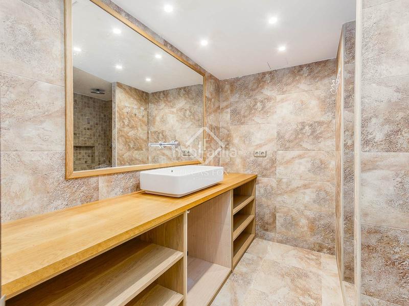 Foto fd62b039-c949-47a7-a081-662a46693e47. Chalet con riscaldamento parcheggio piscina in Vallvidrera - Tibidabo - Les Planes Barcelona