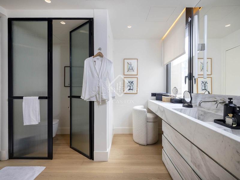 Foto 09a2a88d-3f98-4d29-b7ab-6d41fa0f86c1. Alquiler chalet casavilla en excelentes condiciones con cinco dormitorios en alquiler en pedralbes en Barcelona