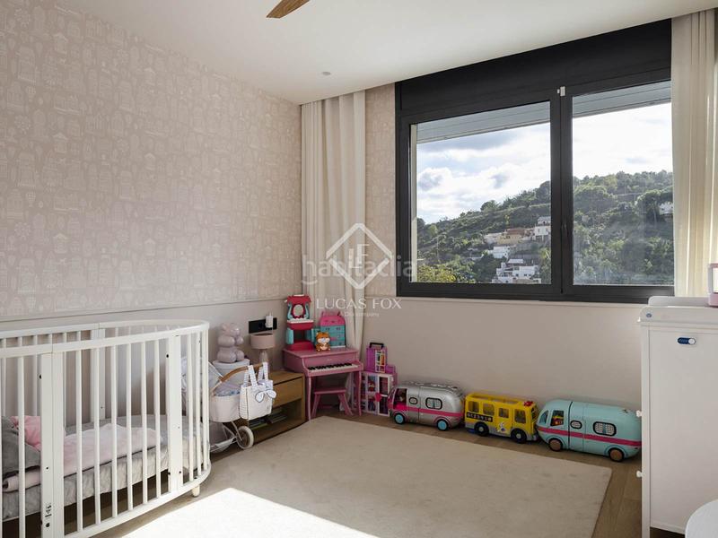 Foto 5c76e4f2-d275-43ea-aa2c-826b43f60ccf. Alquiler chalet casavilla en excelentes condiciones con cinco dormitorios en alquiler en pedralbes en Barcelona