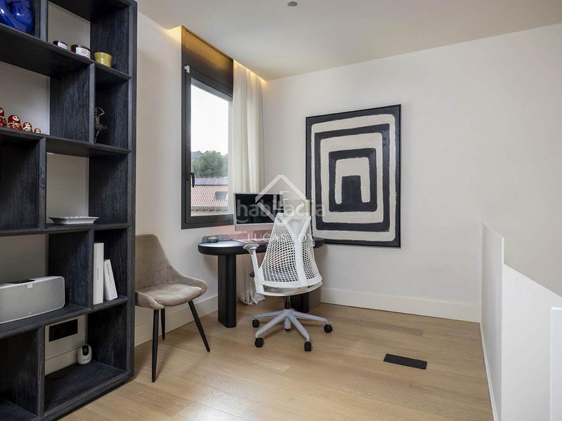 Foto 896437c7-b0c5-401e-8f1b-c7d054e0c00e. Alquiler chalet casavilla en excelentes condiciones con cinco dormitorios en alquiler en pedralbes en Barcelona