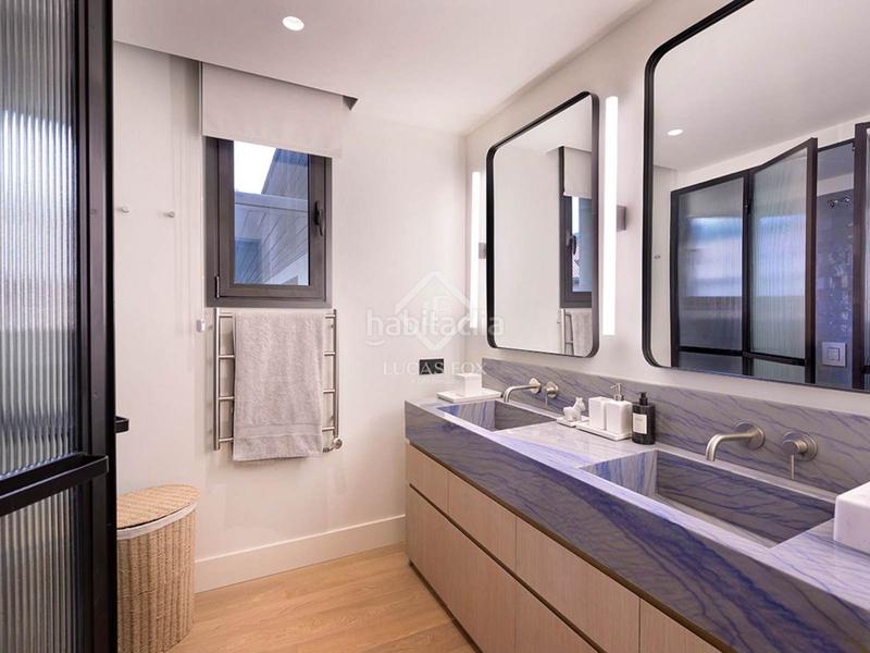 Foto 90b9ba73-6bf2-4f1e-8298-c30e6ea2747e. Alquiler chalet casavilla en excelentes condiciones con cinco dormitorios en alquiler en pedralbes en Barcelona