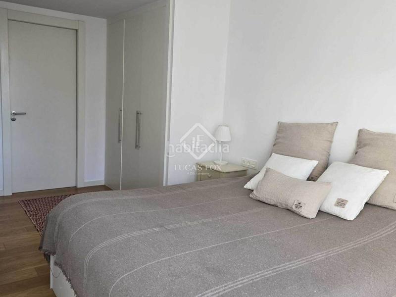 Foto 5f07f16a-f228-4bf2-9b84-7504cb6466c3. Lloguer pis amb aparcament piscina a Volpelleres Sant Cugat del Vallès