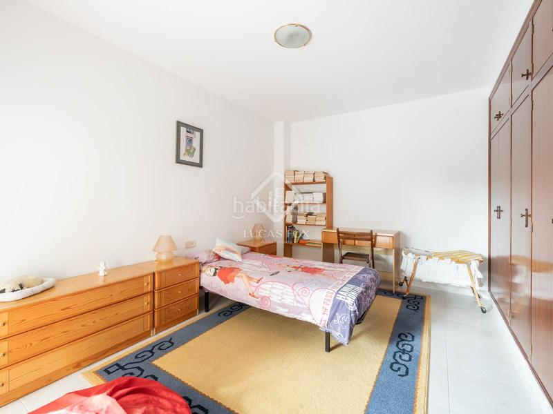 Foto 46c0deef-562c-4bc5-b589-b026eac5877a. Xalet amb calefacció aparcament piscina a Montmar Castelldefels