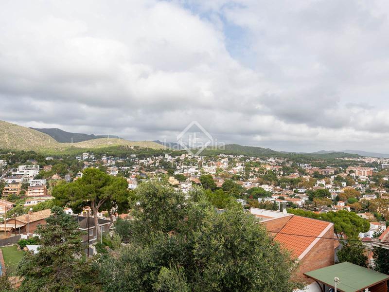 Foto 6396ee61-e348-4053-8a6e-f5b369affaa4. Xalet amb calefacció aparcament piscina a Montmar Castelldefels