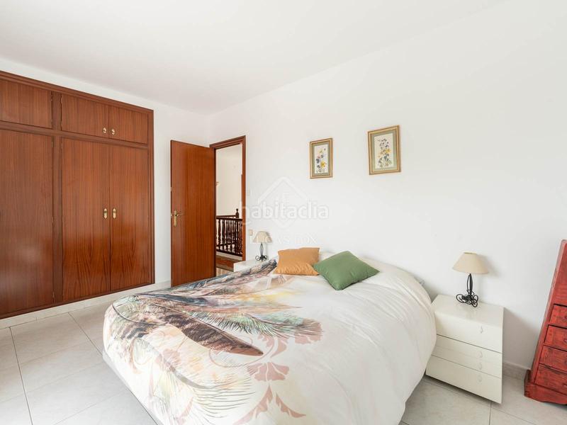 Foto 6837324f-4f6c-4256-9085-3dd4708a1e63. Xalet amb calefacció aparcament piscina a Montmar Castelldefels