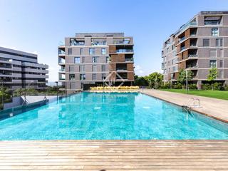 Appartement à Finestrelles. Piso de diseño con terraza y vistas al mar en exclusiva urbaniza