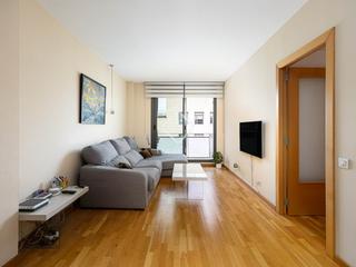 Appartamento in Poblenou. Ático con zonas comunes premium cerca de la playa, en poblenou.