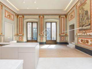 Piso en Centre-Barri Vell. Piso con encanto histórico y comodidades modernas en venta en el