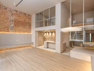 Piso en Centre-Barri Vell. Piso con encanto histórico y comodidades modernas en venta en el