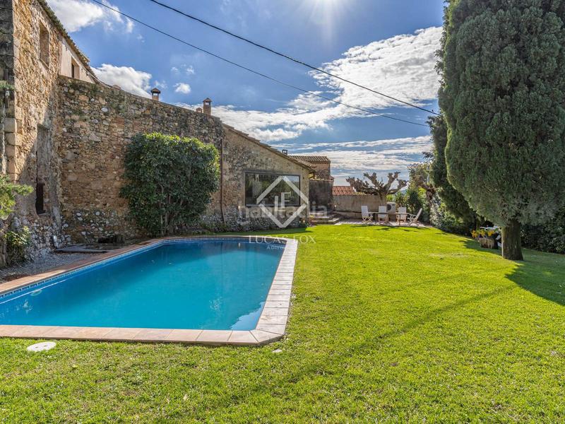 Foto 94f4a49d-e9ec-4543-96a5-5a3e7e0f98e2. Casale con riscaldamento parcheggio in Bàscara