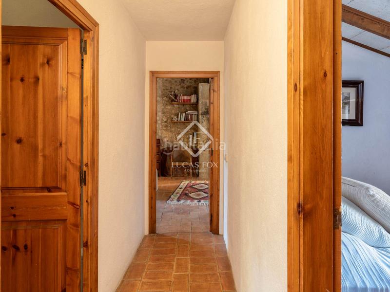 Foto fd22f07b-1176-466c-b980-a2a101b6d0df. Casale con riscaldamento parcheggio in Bàscara