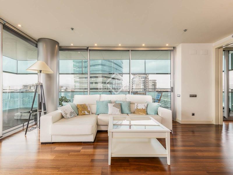 Foto 00709650-2e7b-4d3c-8f54-a236aa53539e. Etagenwohnung mit heizung parking pool in Diagonal Mar i el Front Marítim del Poblenou Barcelona