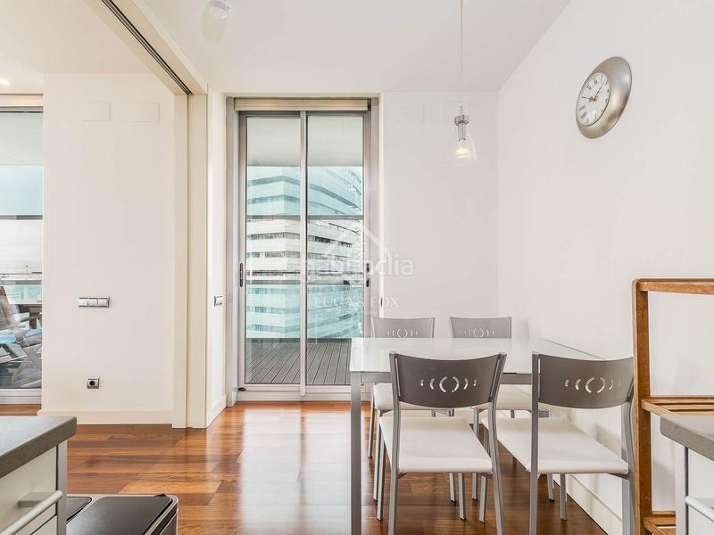 Foto 1aa6d2c6-2c03-4bb3-ba7c-cbb7ac3586cf. Etagenwohnung mit heizung parking pool in Diagonal Mar i el Front Marítim del Poblenou Barcelona