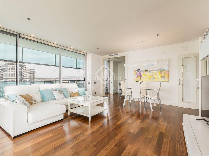 Foto 5dffaf72-74f5-4a19-82ec-1e70e077be6a. Etagenwohnung mit heizung parking pool in Diagonal Mar i el Front Marítim del Poblenou Barcelona