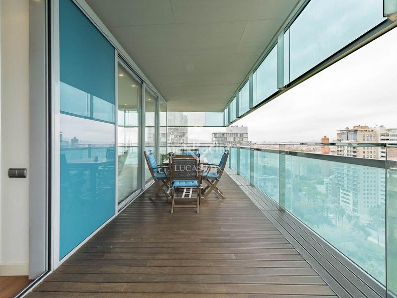 Foto 754f14f0-1378-49a8-937f-36b276601177. Etagenwohnung mit heizung parking pool in Diagonal Mar i el Front Marítim del Poblenou Barcelona