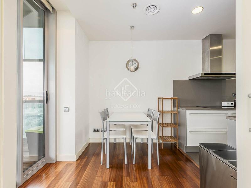 Foto 830820dd-d2e4-461f-88b7-78c18f507c80. Etagenwohnung mit heizung parking pool in Diagonal Mar i el Front Marítim del Poblenou Barcelona