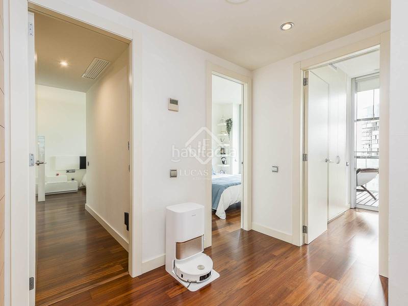 Foto 9b9dcb99-fce3-4161-8f49-065bcb257eb1. Etagenwohnung mit heizung parking pool in Diagonal Mar i el Front Marítim del Poblenou Barcelona