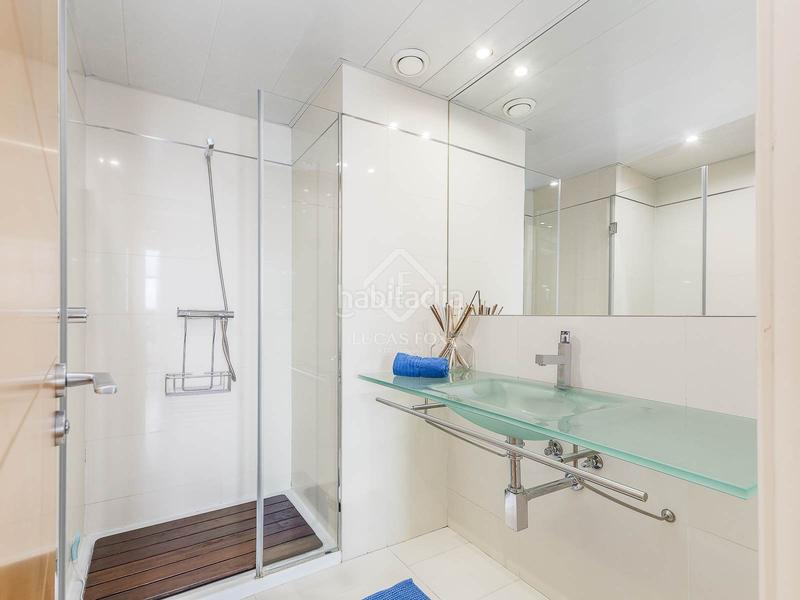 Foto a8a26a5d-5480-4980-a524-c2d0b9a757ac. Etagenwohnung mit heizung parking pool in Diagonal Mar i el Front Marítim del Poblenou Barcelona