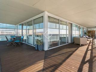 Pis a Diagonal Mar i el Front Marítim del Poblenou. Apartamento de diseño con 3 dormitorios en diagonal mar