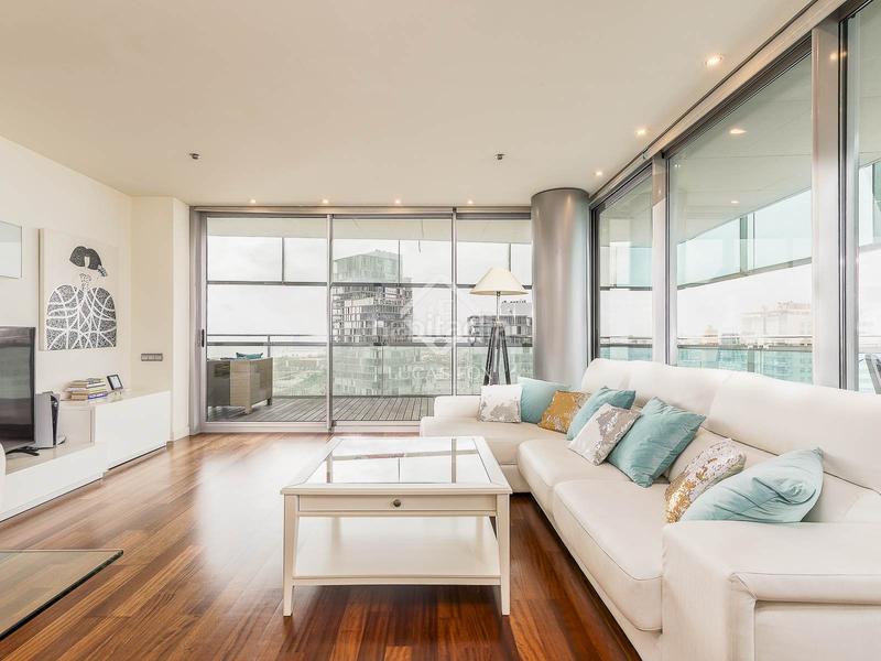 Foto ea950366-cba8-4493-b27e-d7c15433a8fb. Etagenwohnung mit heizung parking pool in Diagonal Mar i el Front Marítim del Poblenou Barcelona