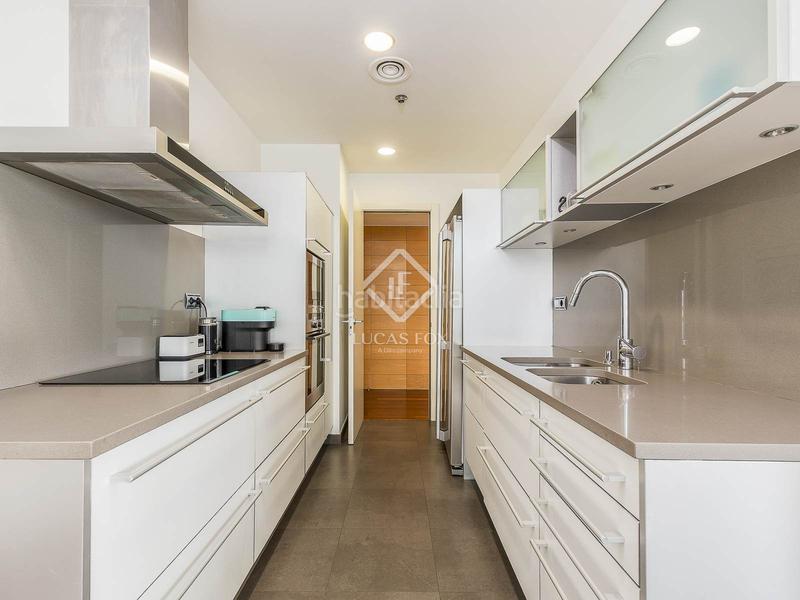 Foto f3c9fcde-01bb-42b0-a9d7-480b8a4523d3. Etagenwohnung mit heizung parking pool in Diagonal Mar i el Front Marítim del Poblenou Barcelona