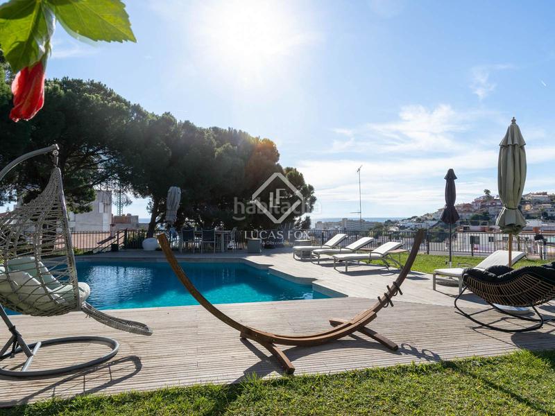 Foto b7f8bd8f-4c32-4d09-aa6e-8542f2ac722f. Chalet con riscaldamento parcheggio piscina in Urbanitzacions Sant Pol de Mar