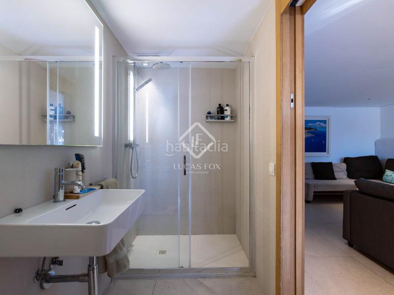 Foto e0bad7c0-3ac9-4538-934c-c96d08a29b0a. Chalet con riscaldamento parcheggio piscina in Urbanitzacions Sant Pol de Mar