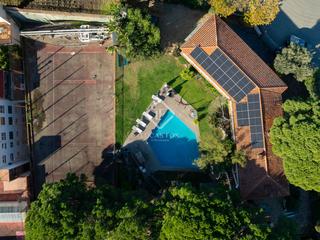 Xalet a Urbanitzacions. Casa de 5 dormitorios, jardín y piscina en venta en sant pol de