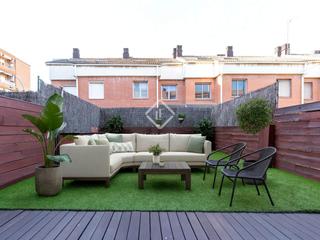 Chalet in Centre. Preciosa casa adosada con 5 habitaciones en el centro de sant jo