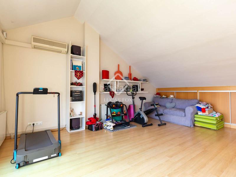 Foto 20e27e03-e98a-45ad-ae67-091ade035168. Chalet with parking in Centre Sant Joan Despí