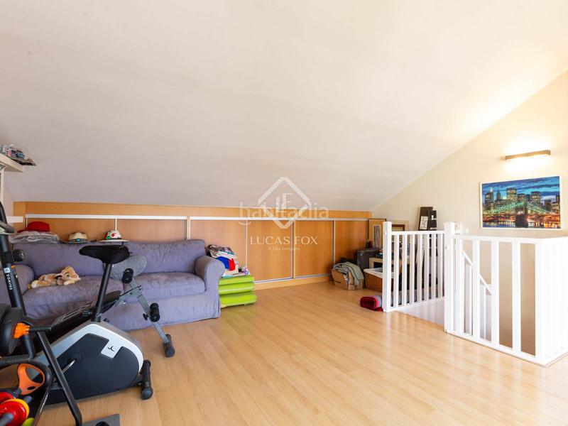 Foto 4213e38e-93f1-43ab-83b8-37c460105741. Chalet with parking in Centre Sant Joan Despí