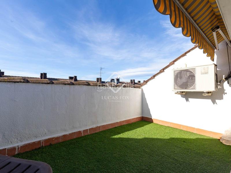 Foto 4b7259a9-ba84-44e5-b517-551ddea210a1. Chalet with parking in Centre Sant Joan Despí