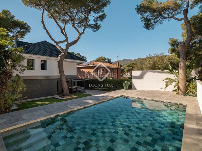 Foto a19c0464-f001-4f5c-9b52-b8808dcfe502. Chalet mit parking pool in Bellamar Castelldefels