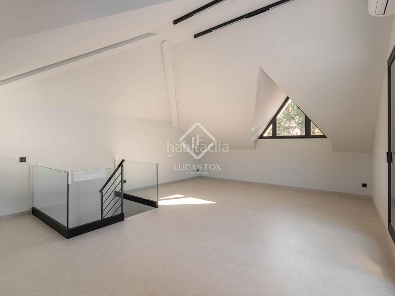 Foto c21c643f-07aa-4e0a-a678-594b0b6fc299. Chalet mit parking pool in Bellamar Castelldefels