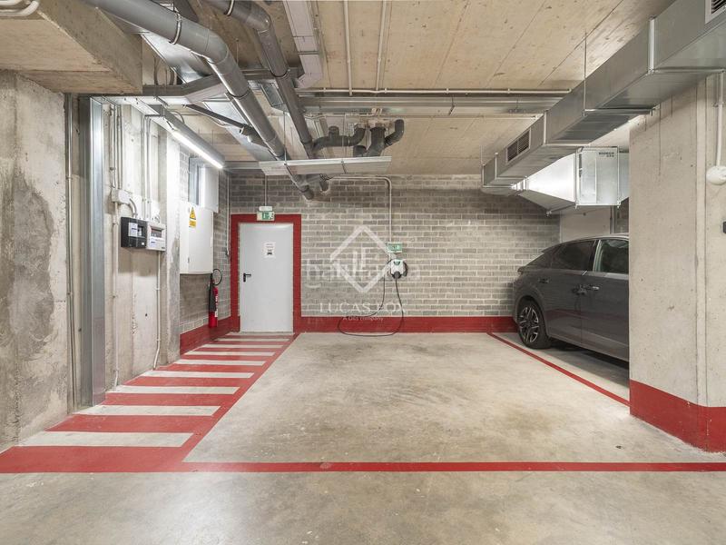 Foto 265ad9ce-84cf-41ca-9a0e-226e39fe8aa7. Attique avec chauffage parking dans Poblenou Barcelona